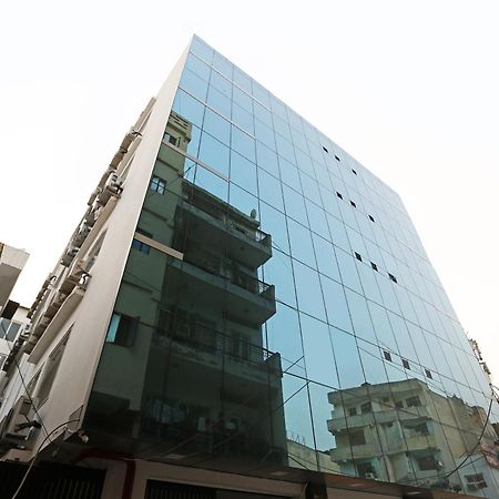 Hotel O M Suites Nova Deli Exterior foto